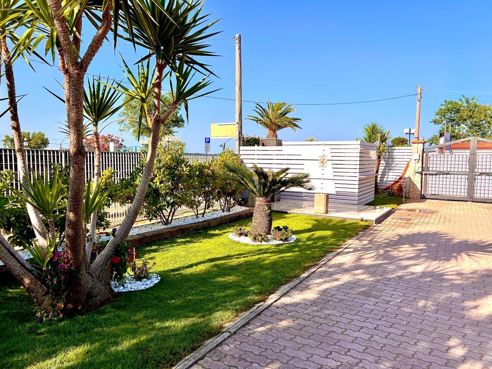Villa Latino Vieste Eksteriør bilde
